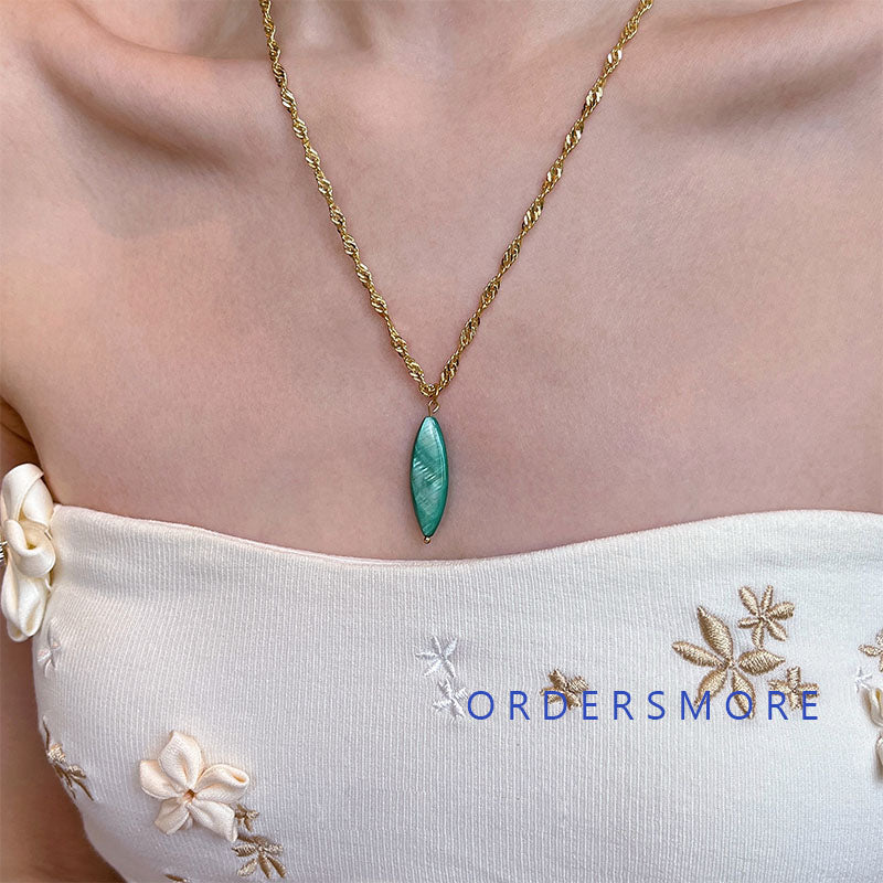 Green Shell Starfish Beads Necklace