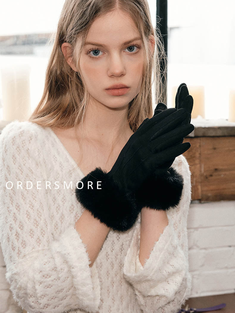 Minimalist Style Faux Suede Plush Gloves