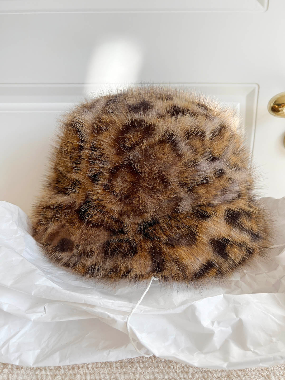 INS Faux Fur Leopard Bucket Hat