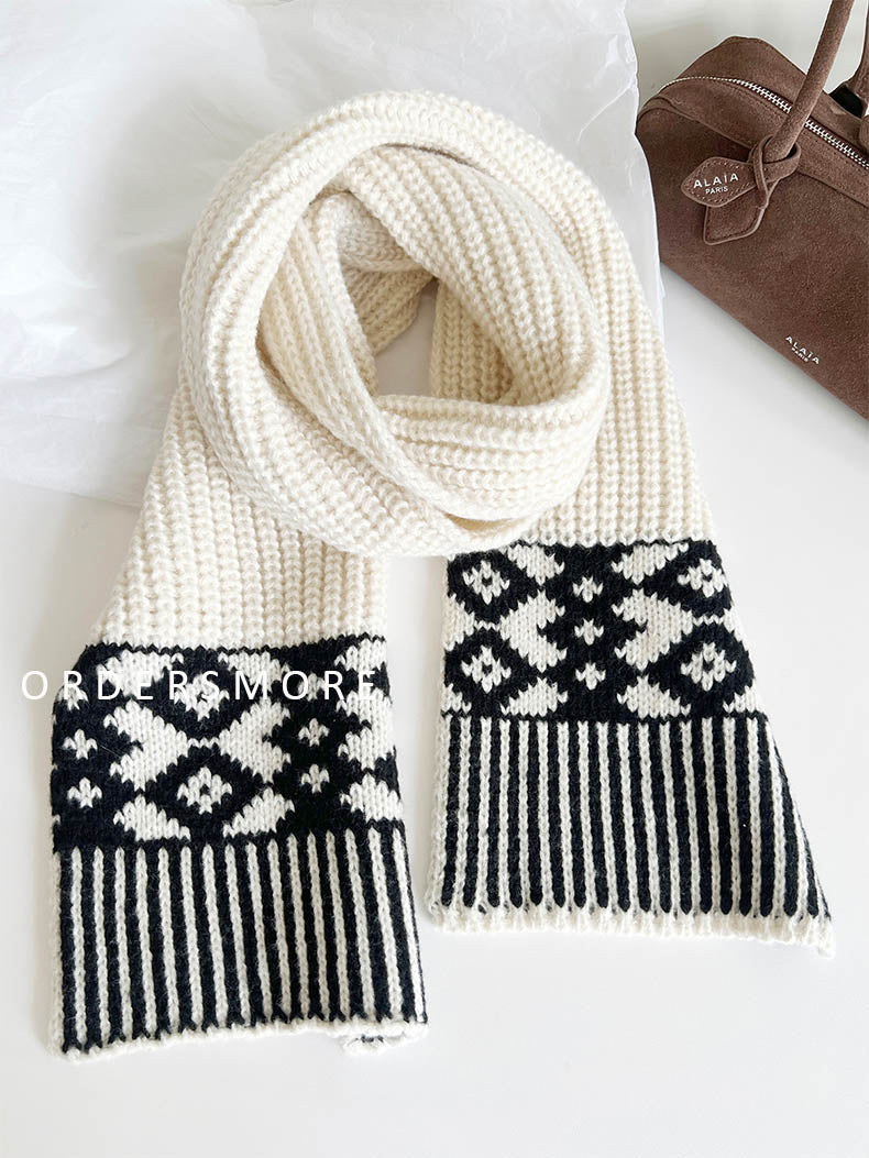 INS Jacquard Knitted Scarf & Hat